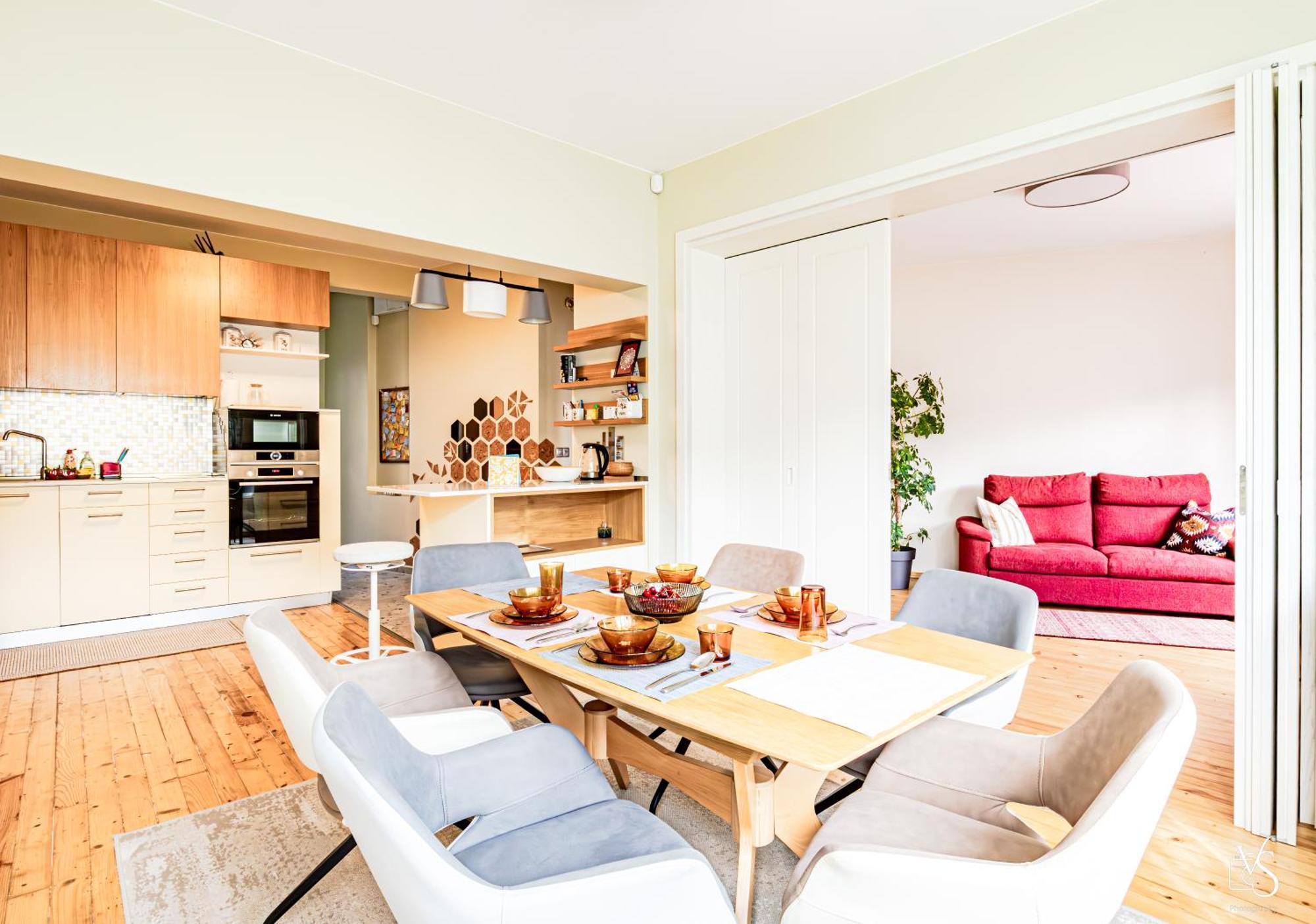Luxury And Spacious Apartment At The Hearth Of The City Софія Екстер'єр фото
