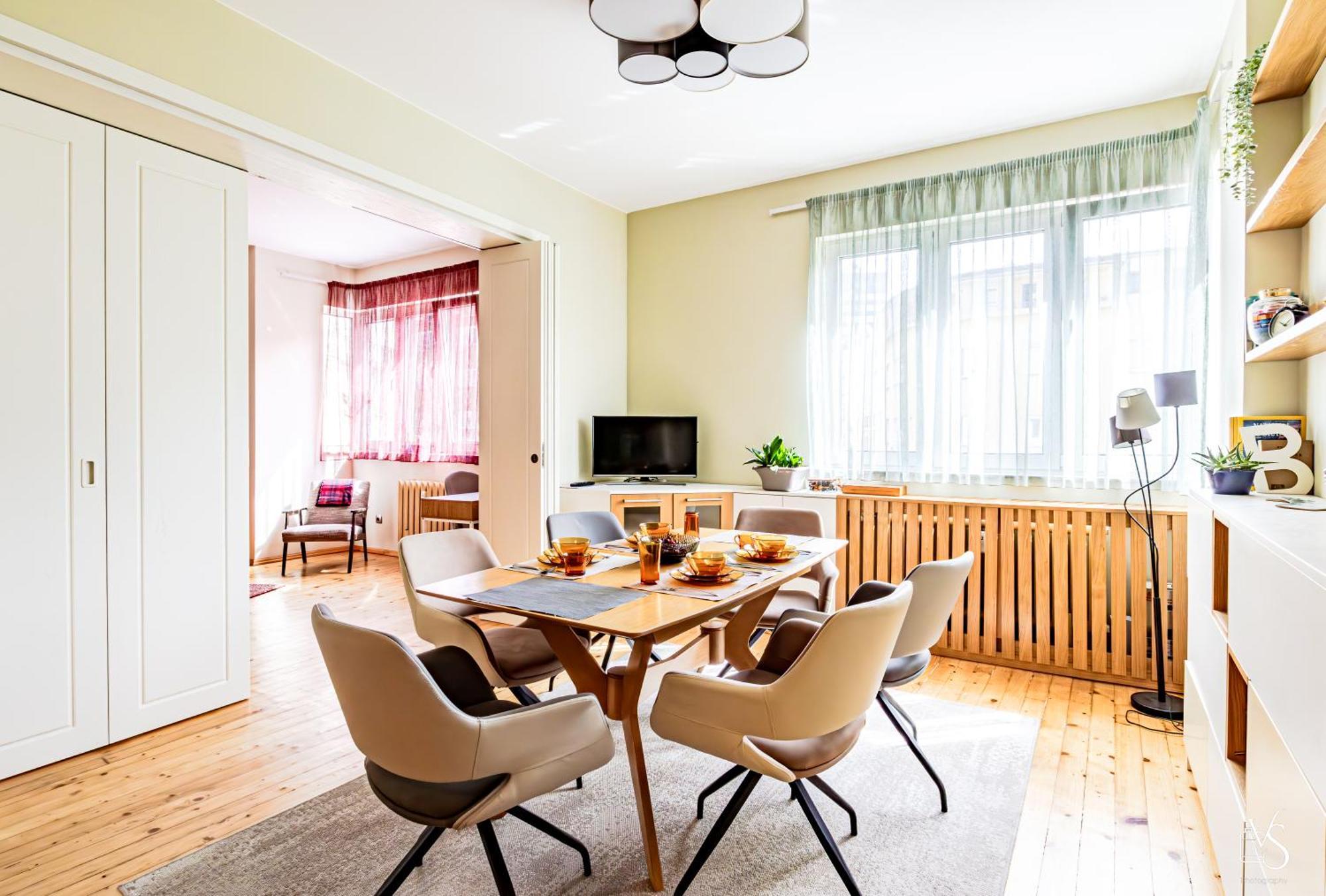Luxury And Spacious Apartment At The Hearth Of The City Софія Екстер'єр фото